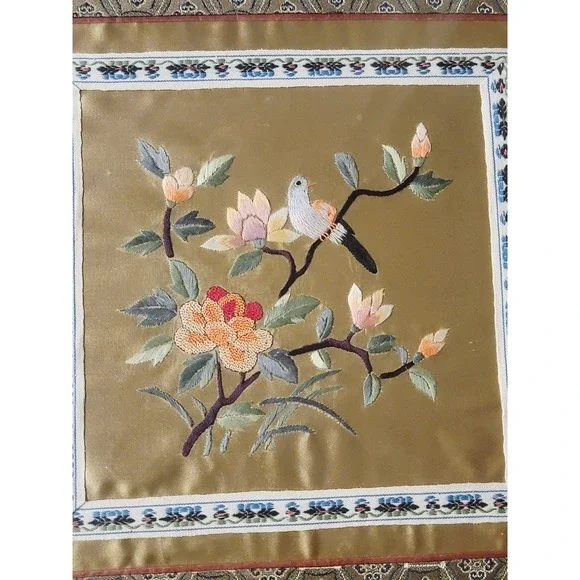 Vintage Framed Asian Silk Embroidered Art Pair Birds Flowers Wall‎ Decor